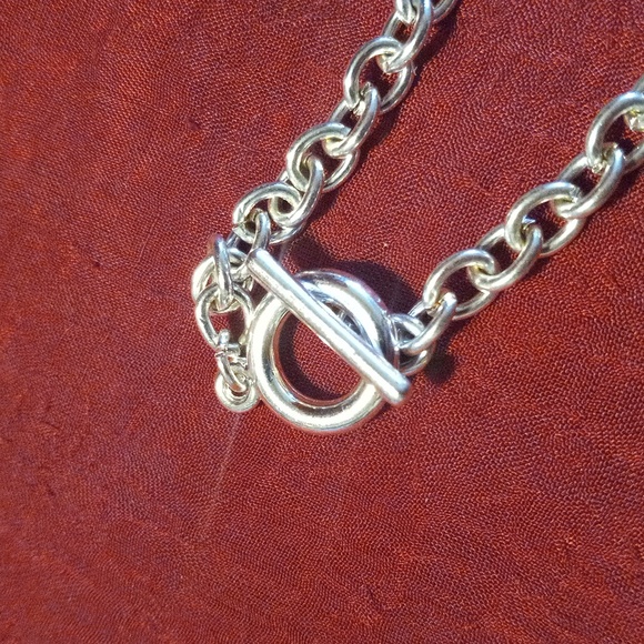 Amethyst crystal butterfly pendent on a 18 inch circle link chain toggle clasp - Picture 2 of 4